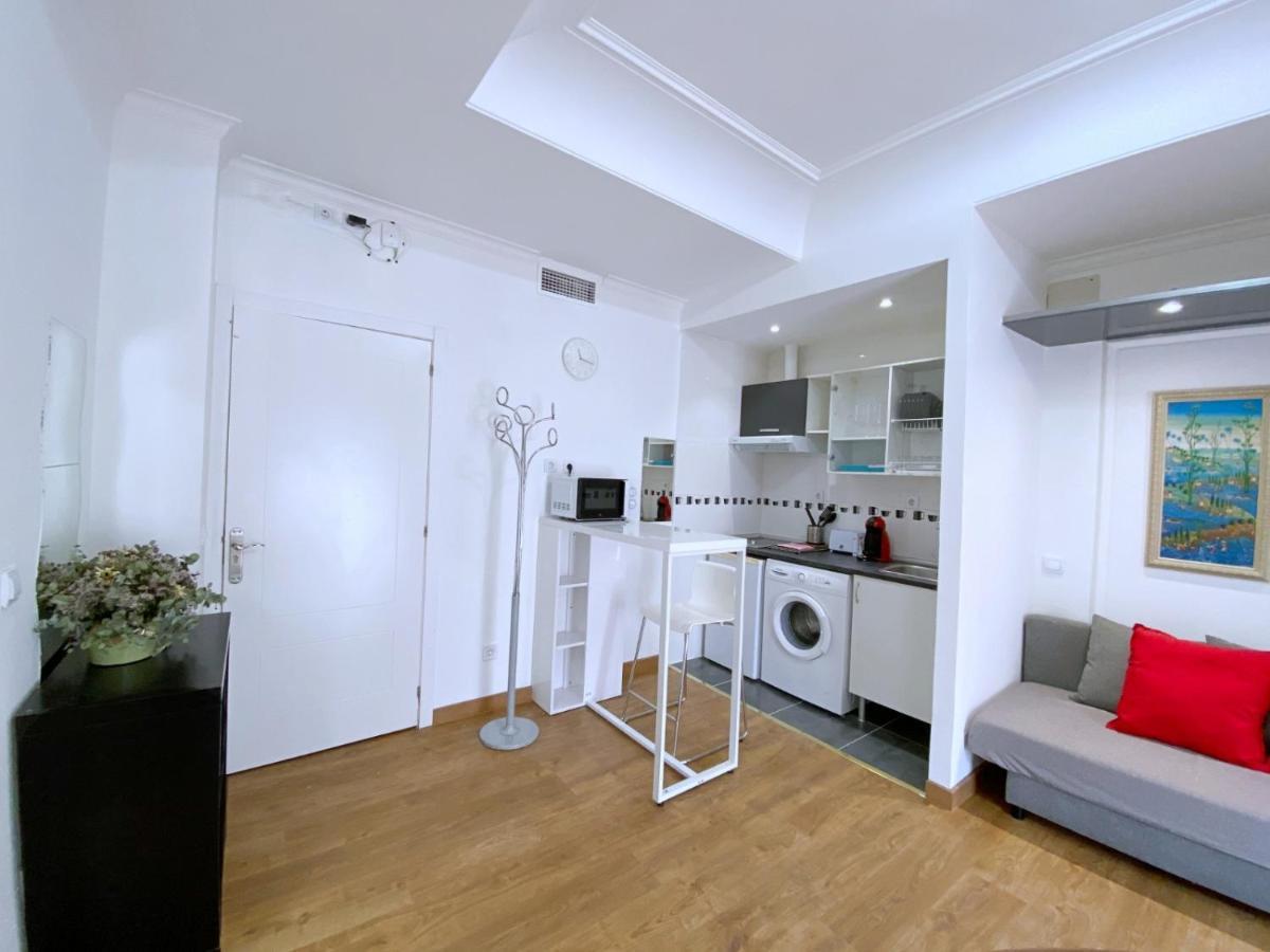 Apartamento Jacometrezo Madrid Bagian luar foto